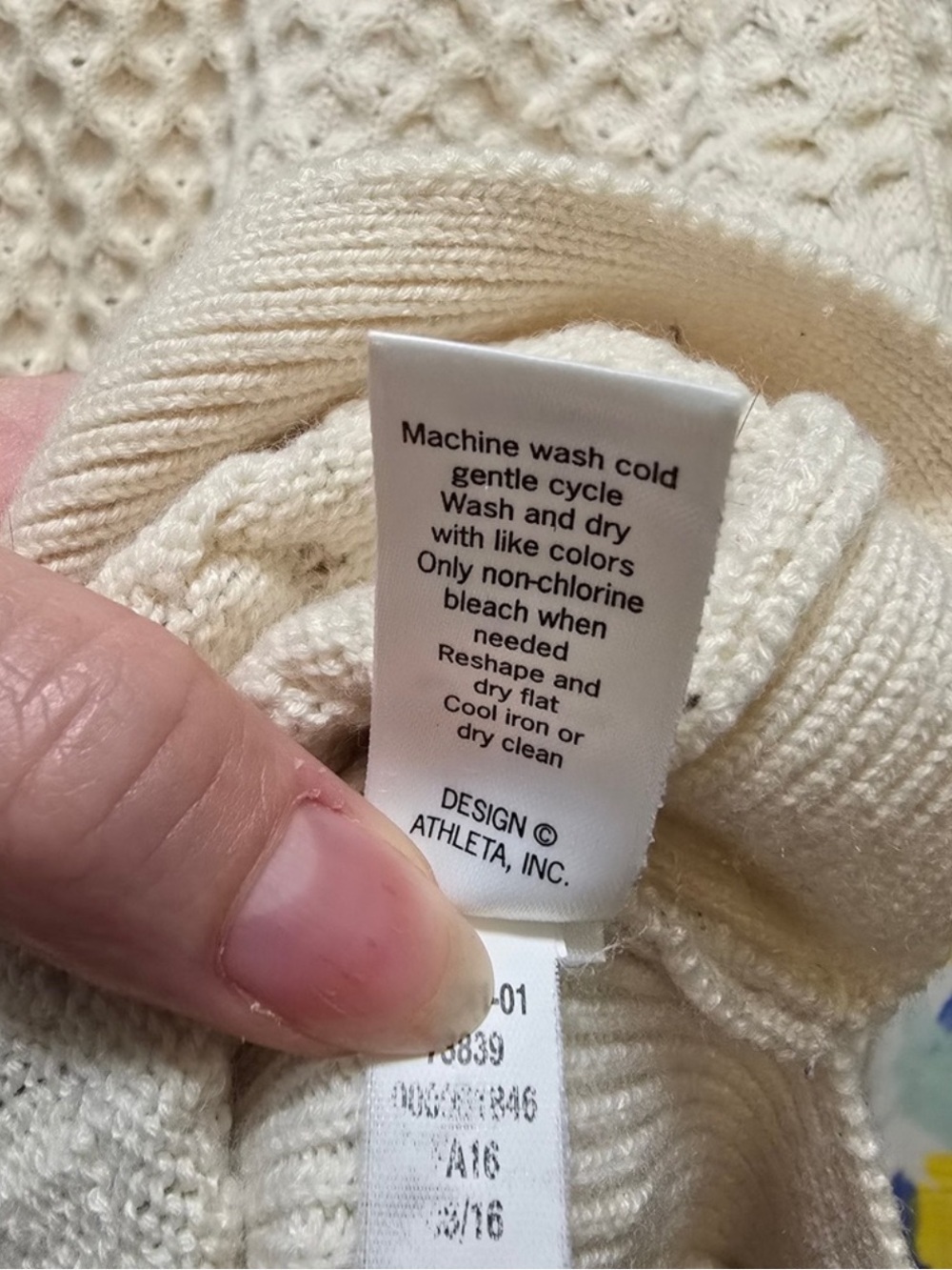 Athleta Women's Cream Knit Long Sleeve Sweater Merino Wool Blend Large - Picture 9 of 13